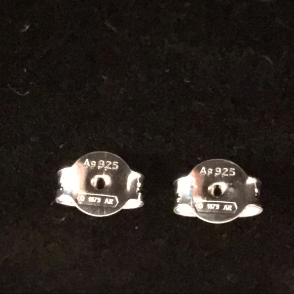 Authentic Gucci Trademark Logo .925 Sterling Silver Round Stud Earrings - Picture 4 of 15